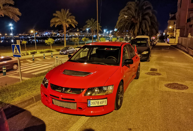 Mitsubishi Lancer Evolution IX