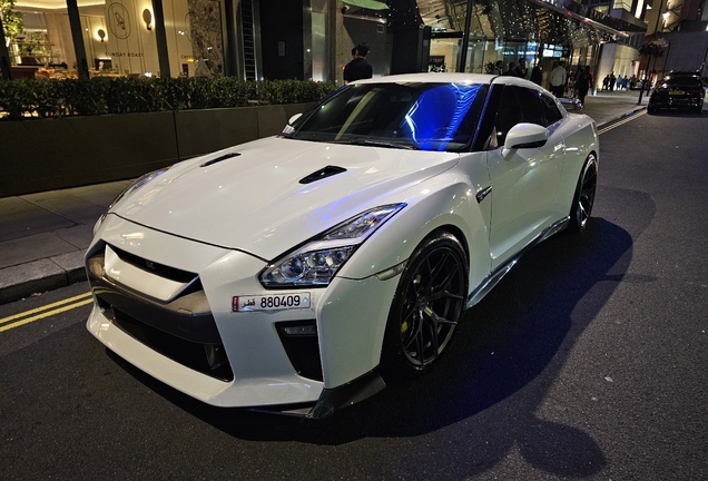 Nissan GT-R 2017