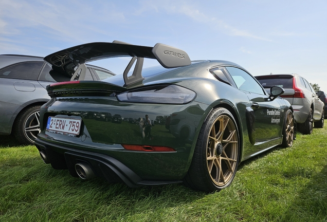 Porsche 718 Cayman GT4 RS Weissach Package