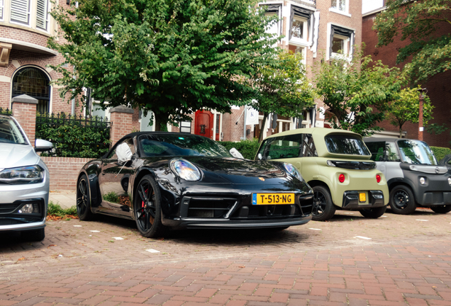 Porsche 992 Carrera 4 GTS Cabriolet