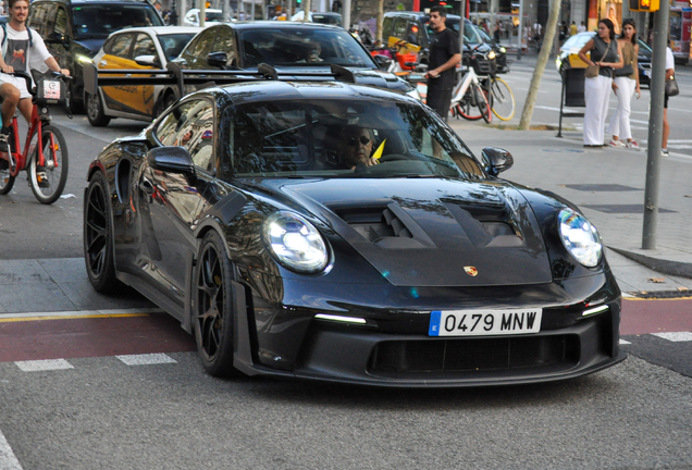 Porsche 992 GT3 RS Weissach Package