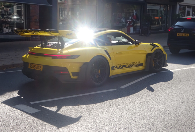 Porsche 992 GT3 RS Weissach Package