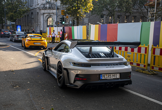 Porsche 992 GT3 RS Weissach Package