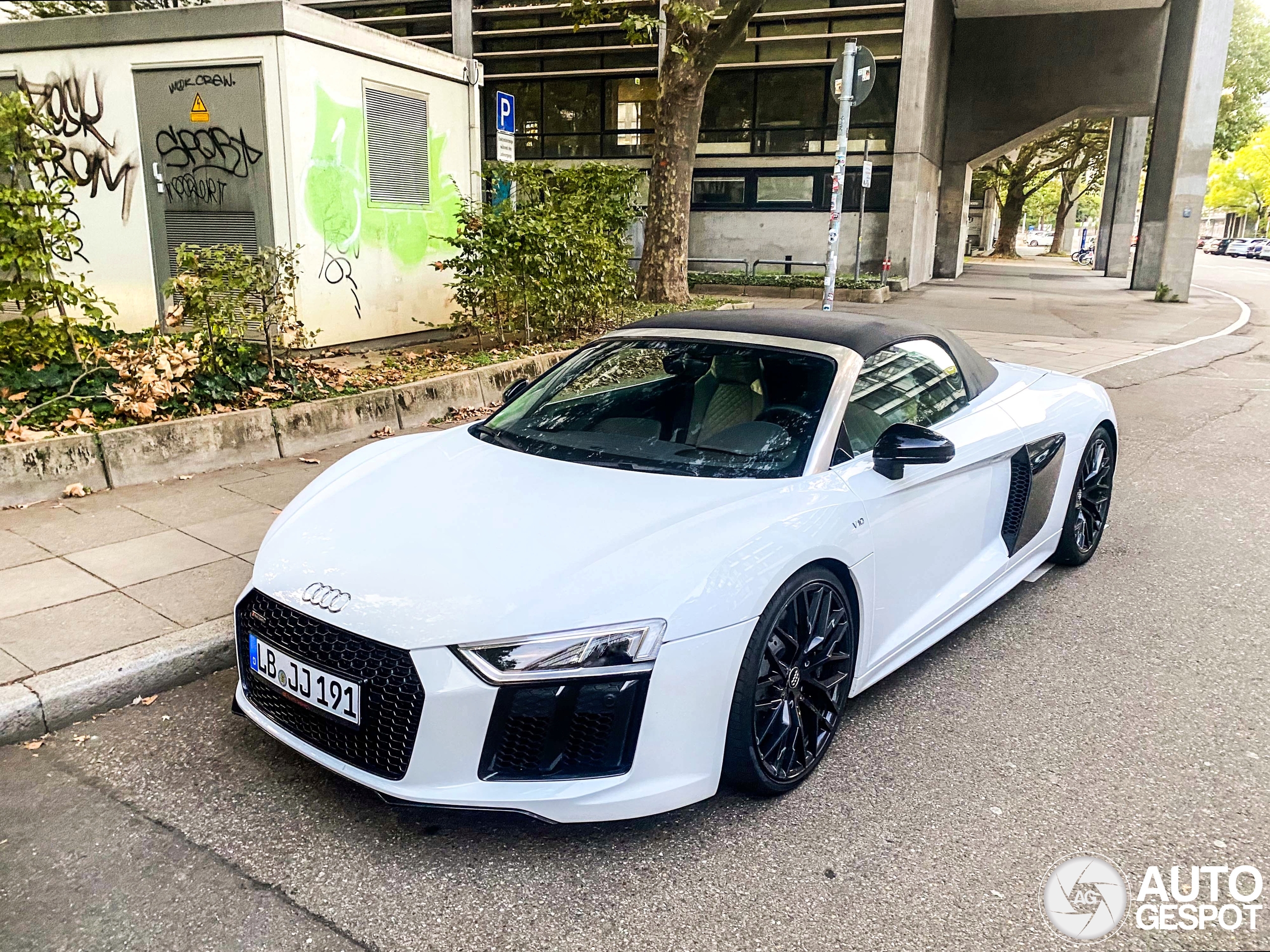 Audi R8 V10 Spyder 2016