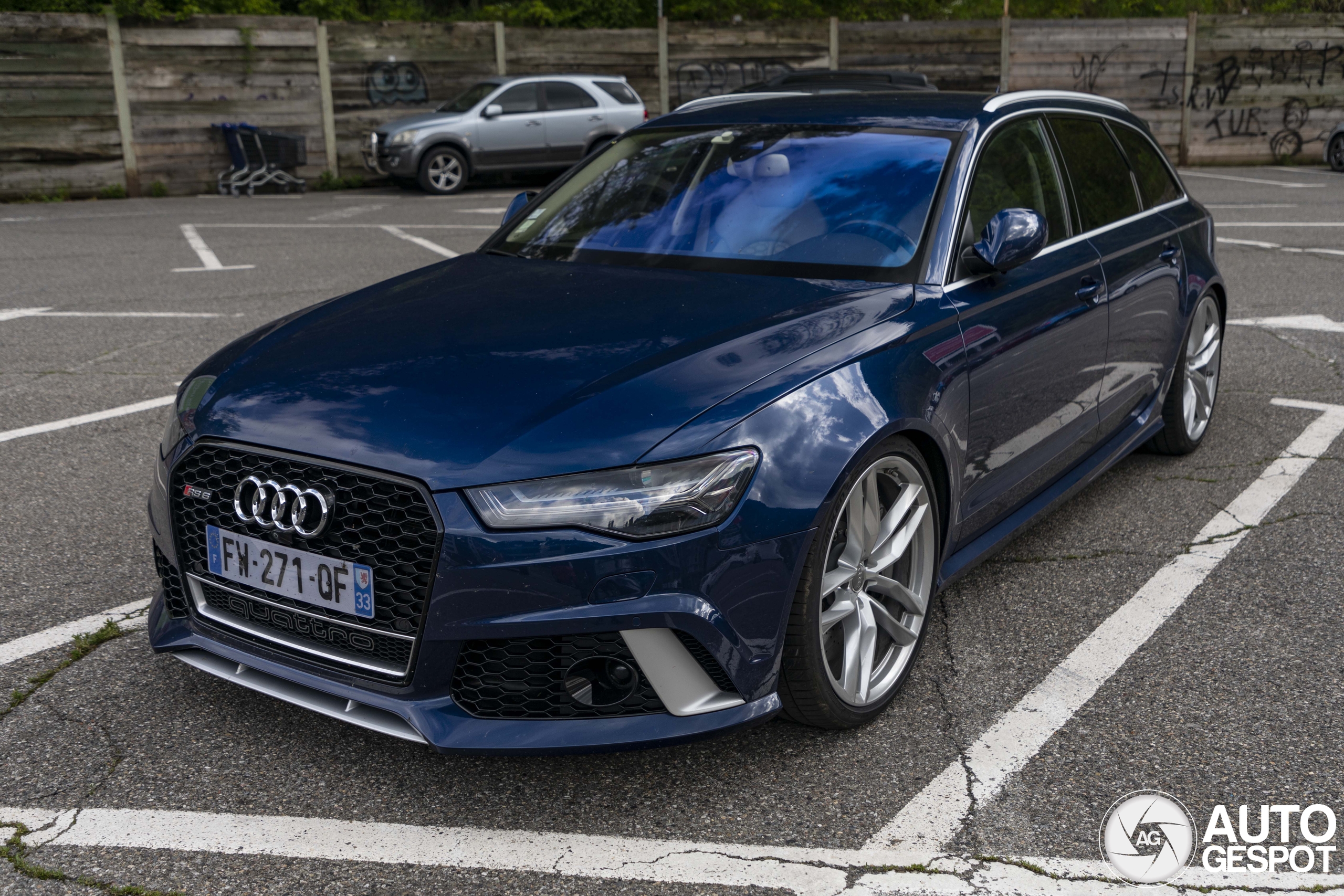 Audi RS6 Avant C7 2015