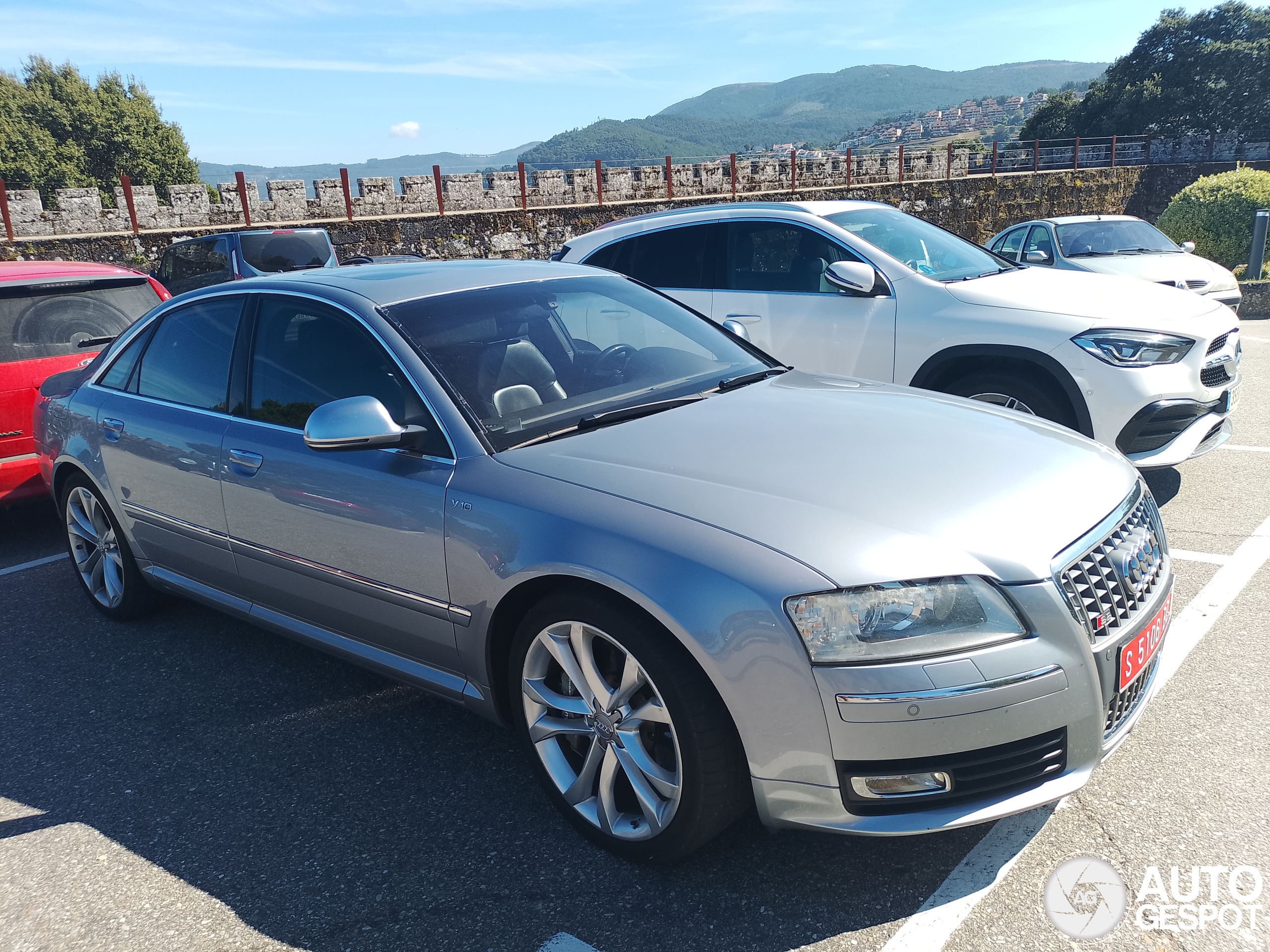 Audi S8 D3