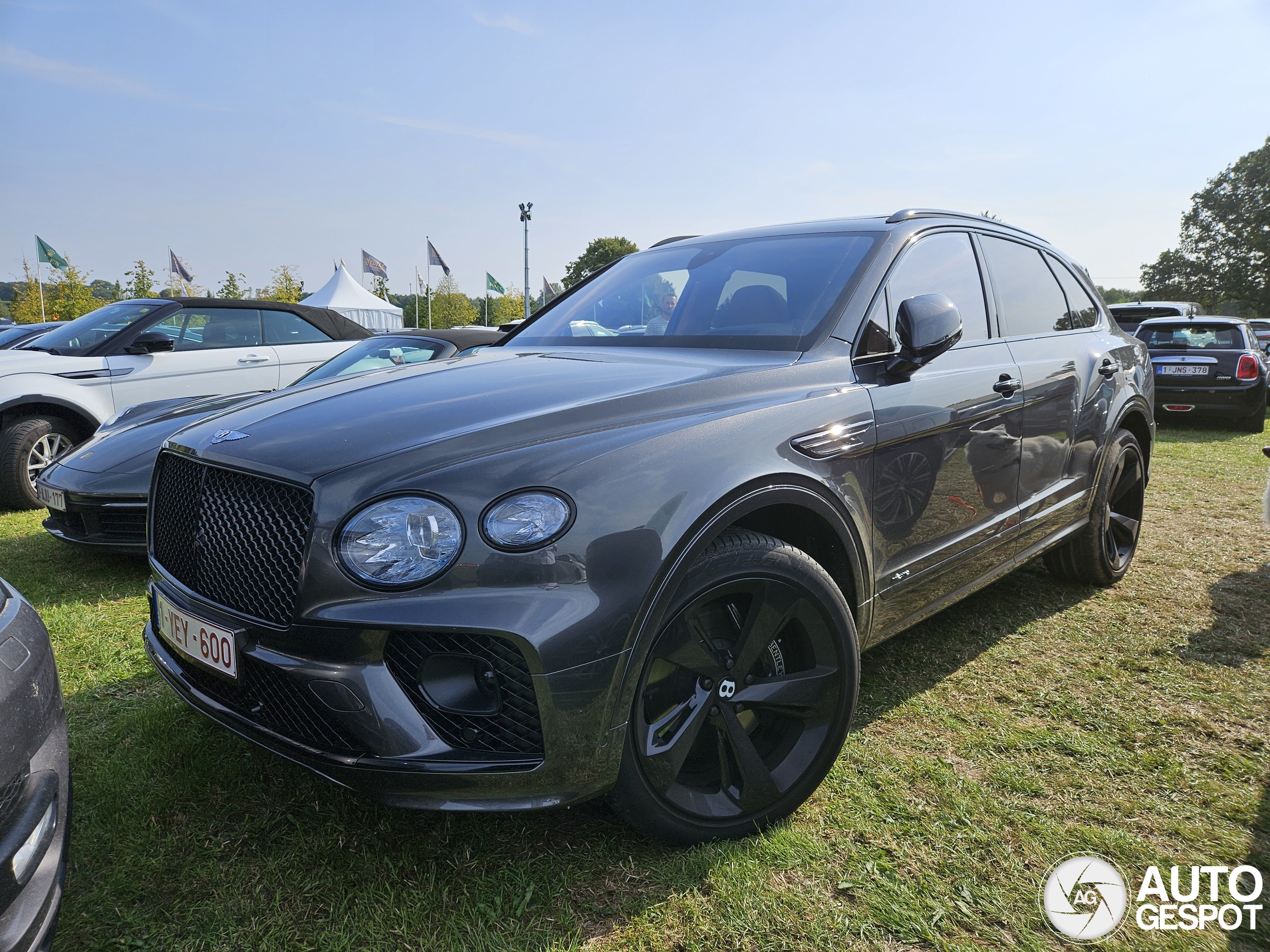 Bentley Bentayga Azure