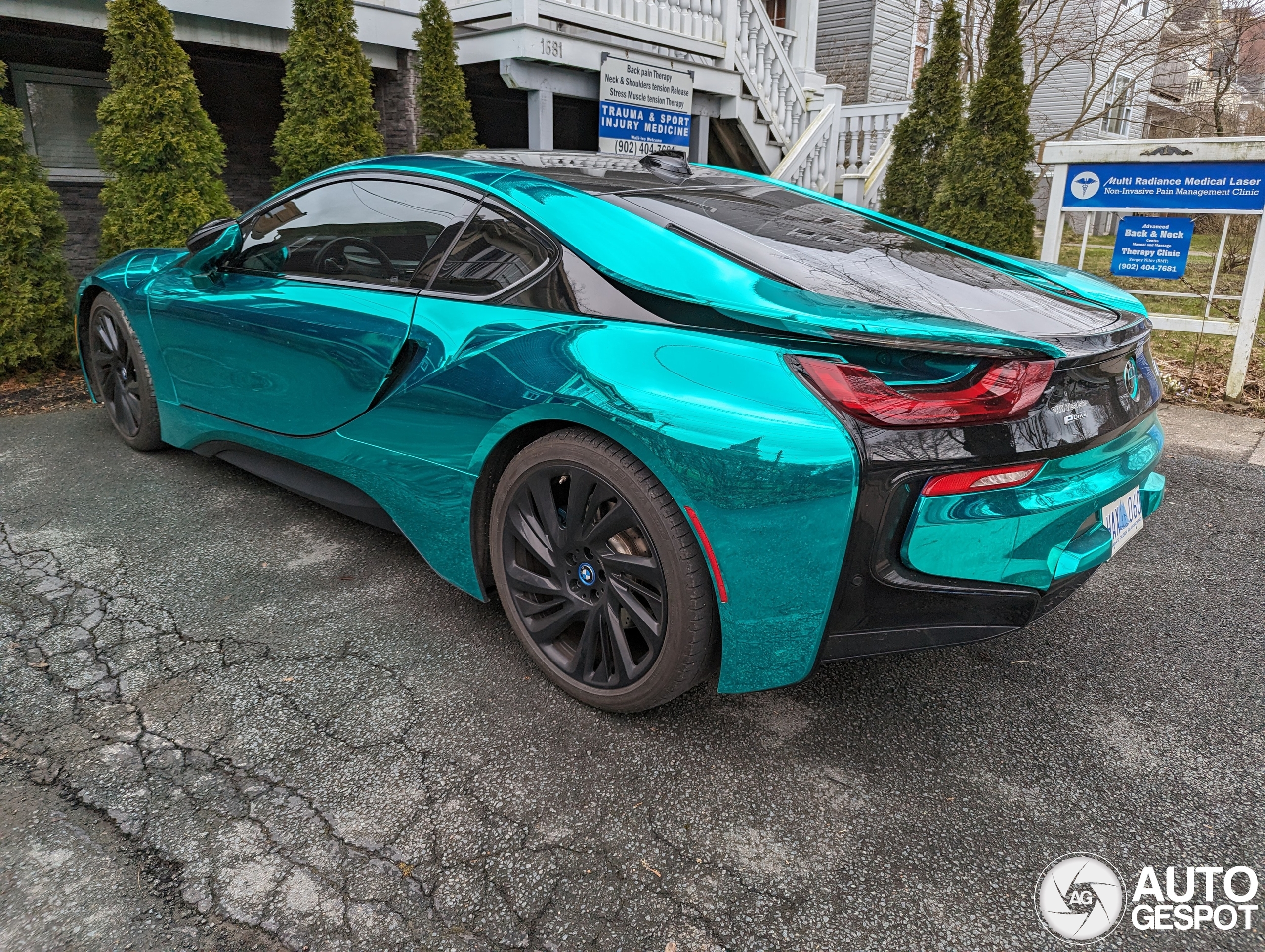 BMW i8