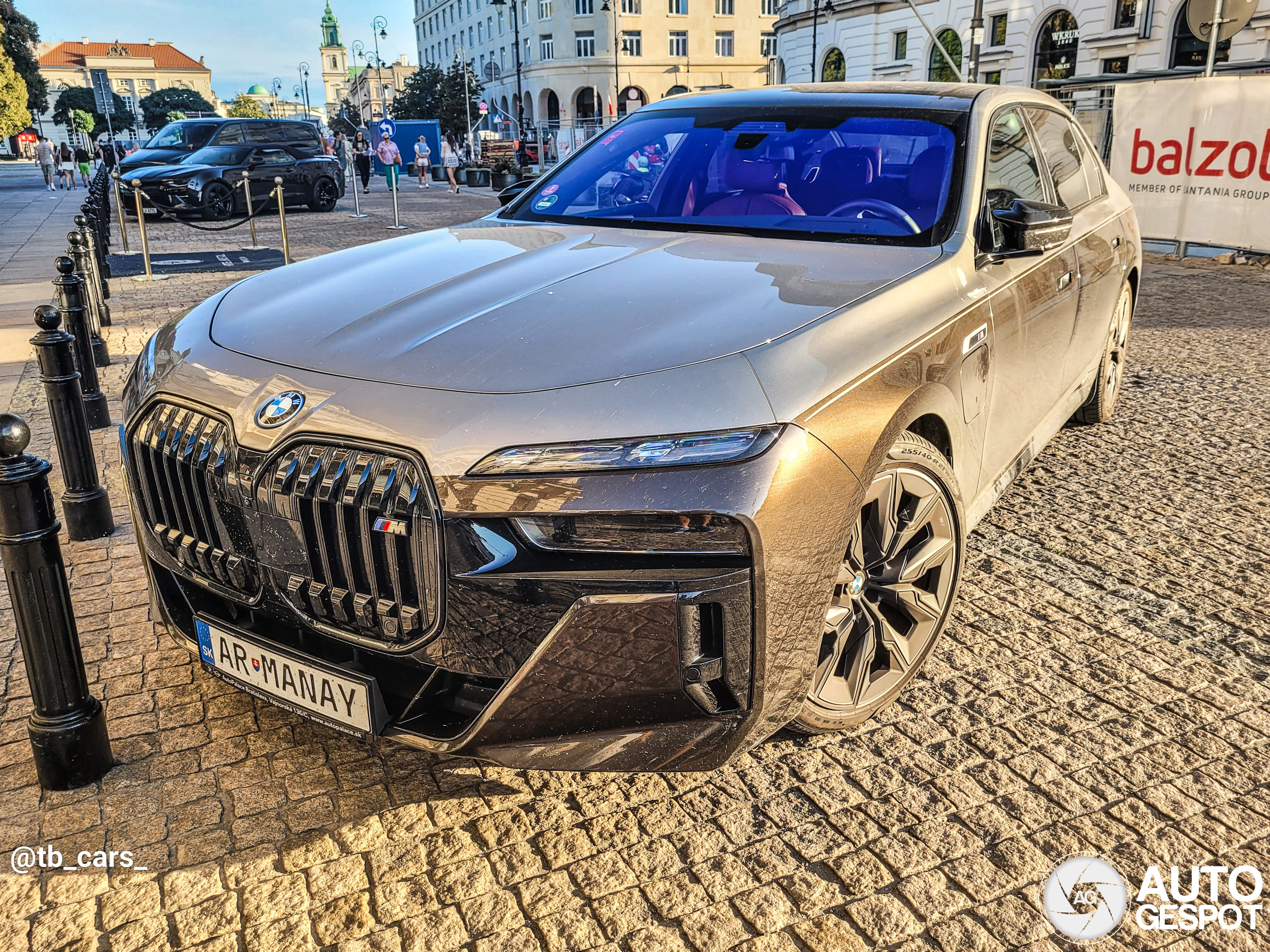 BMW M760e xDrive