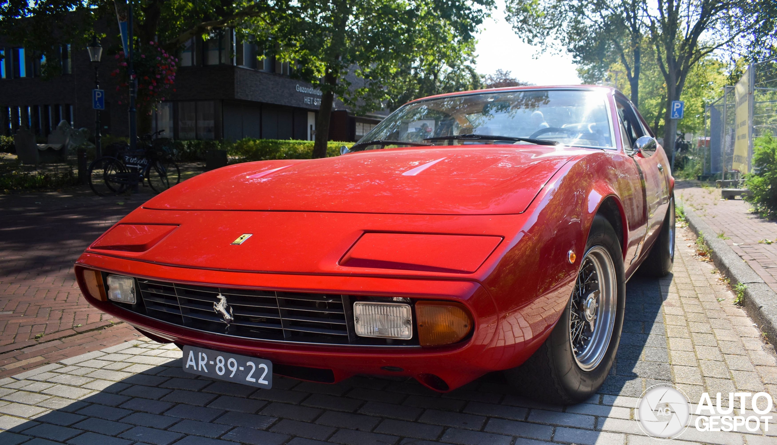 Ferrari 365 GTC/4