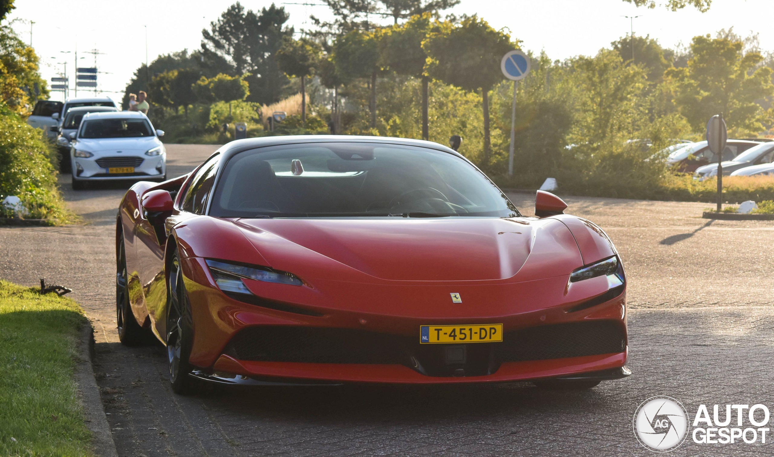 Ferrari SF90 Spider