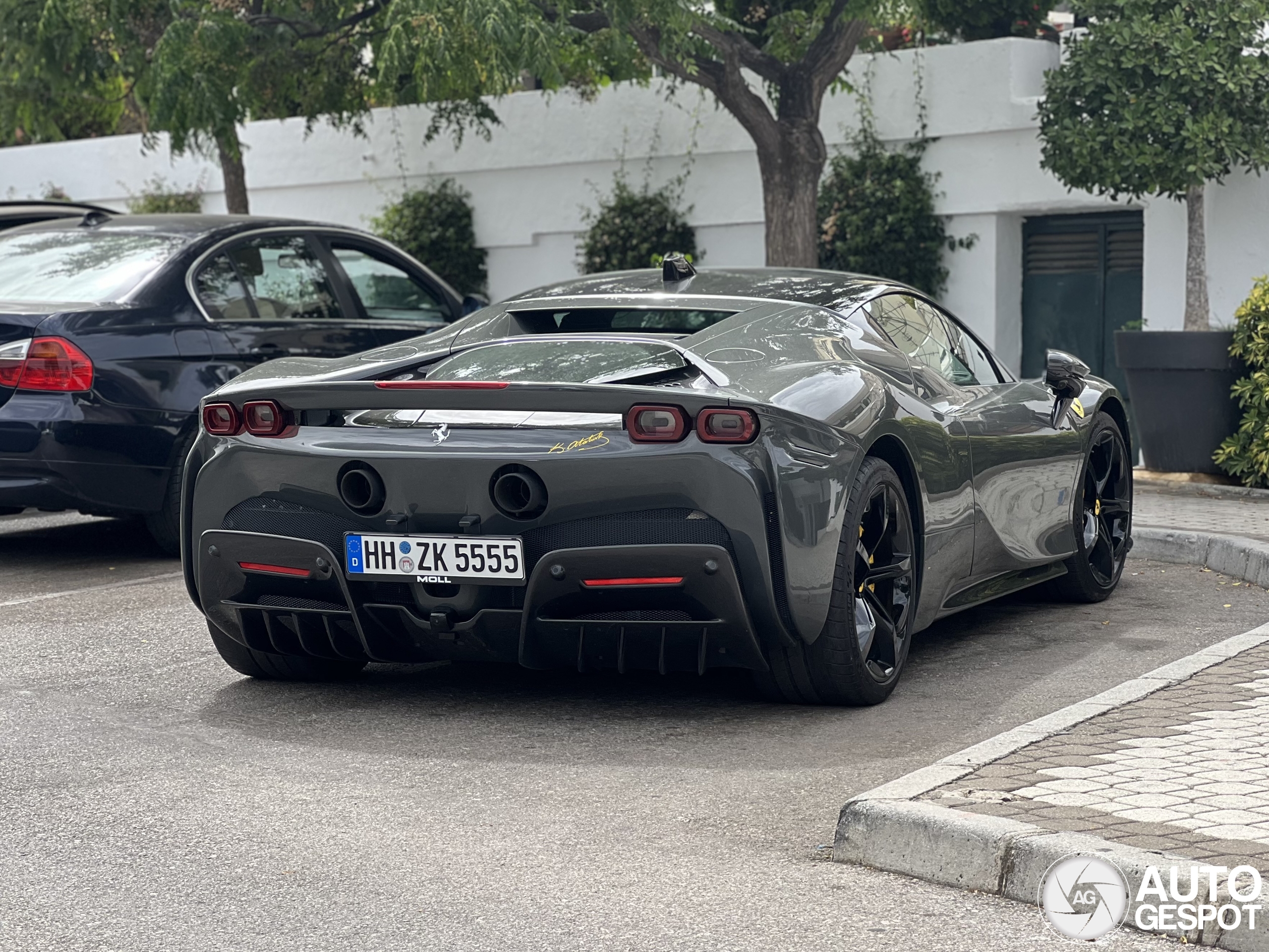 Ferrari SF90 Stradale