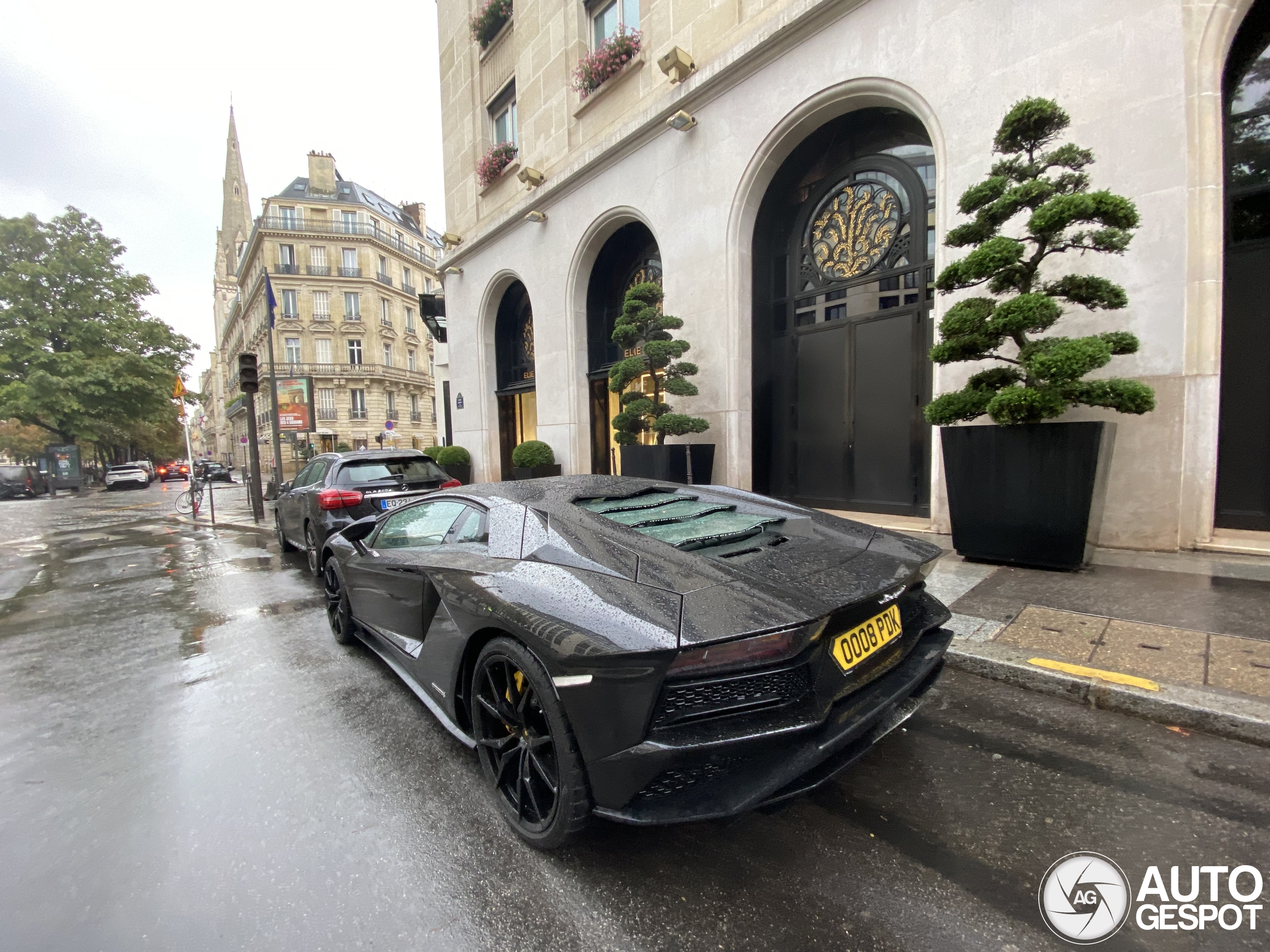 Lamborghini Aventador S LP740-4