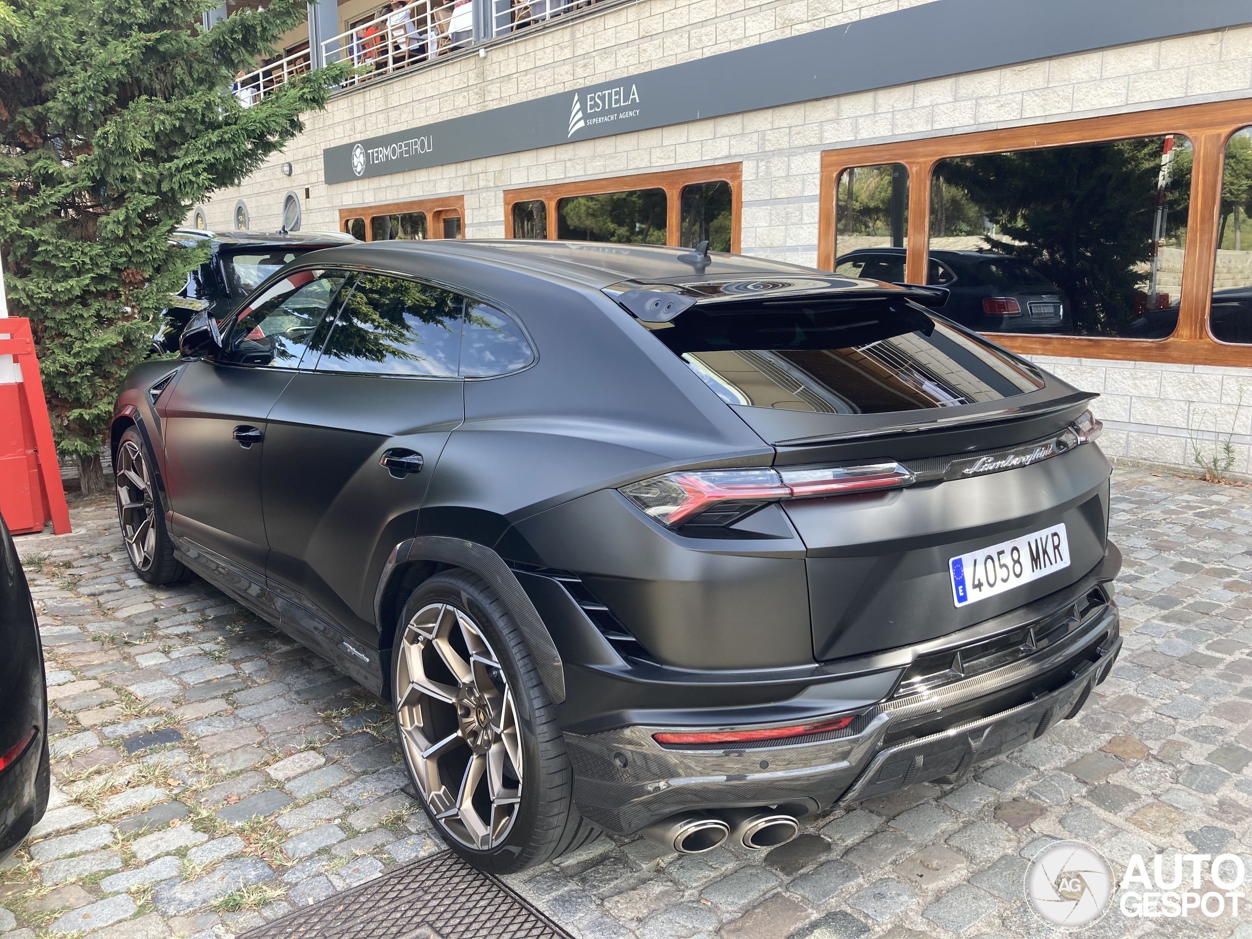 Lamborghini Urus Performante