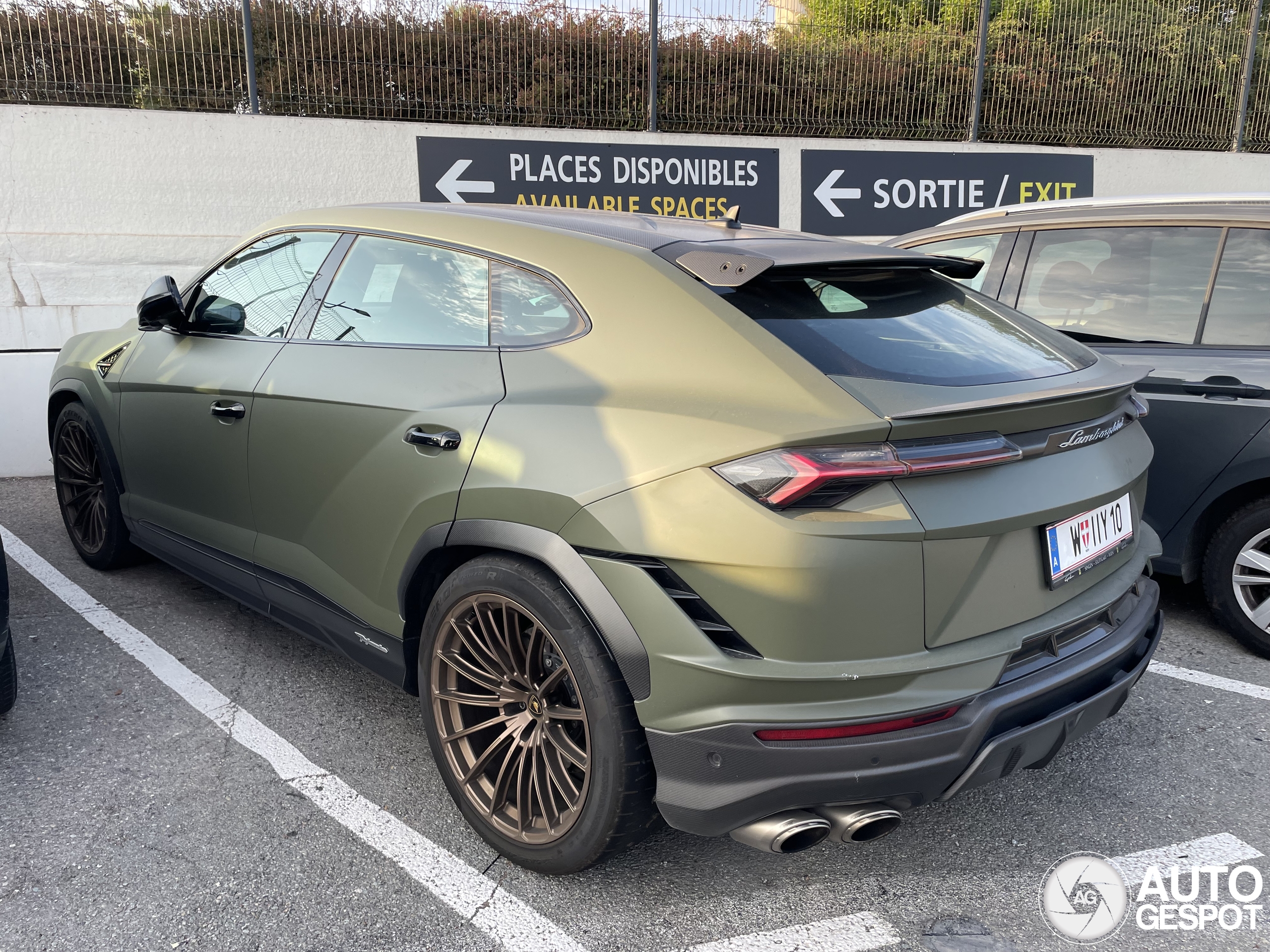 Lamborghini Urus Performante