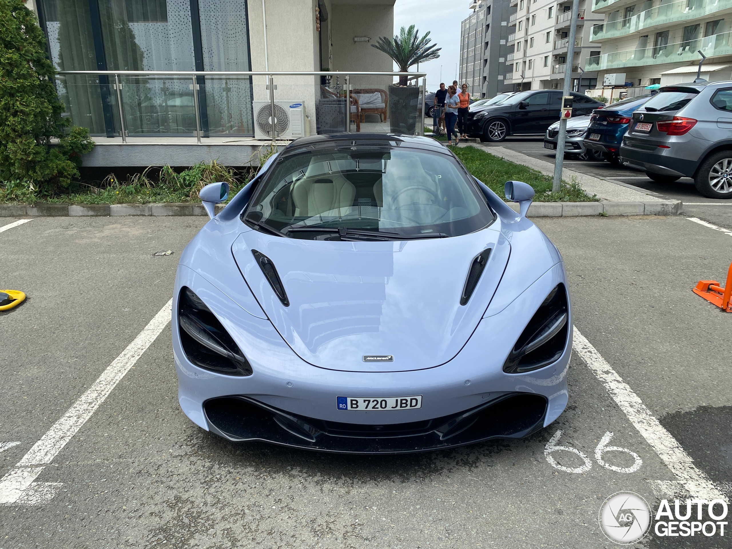 McLaren 720S