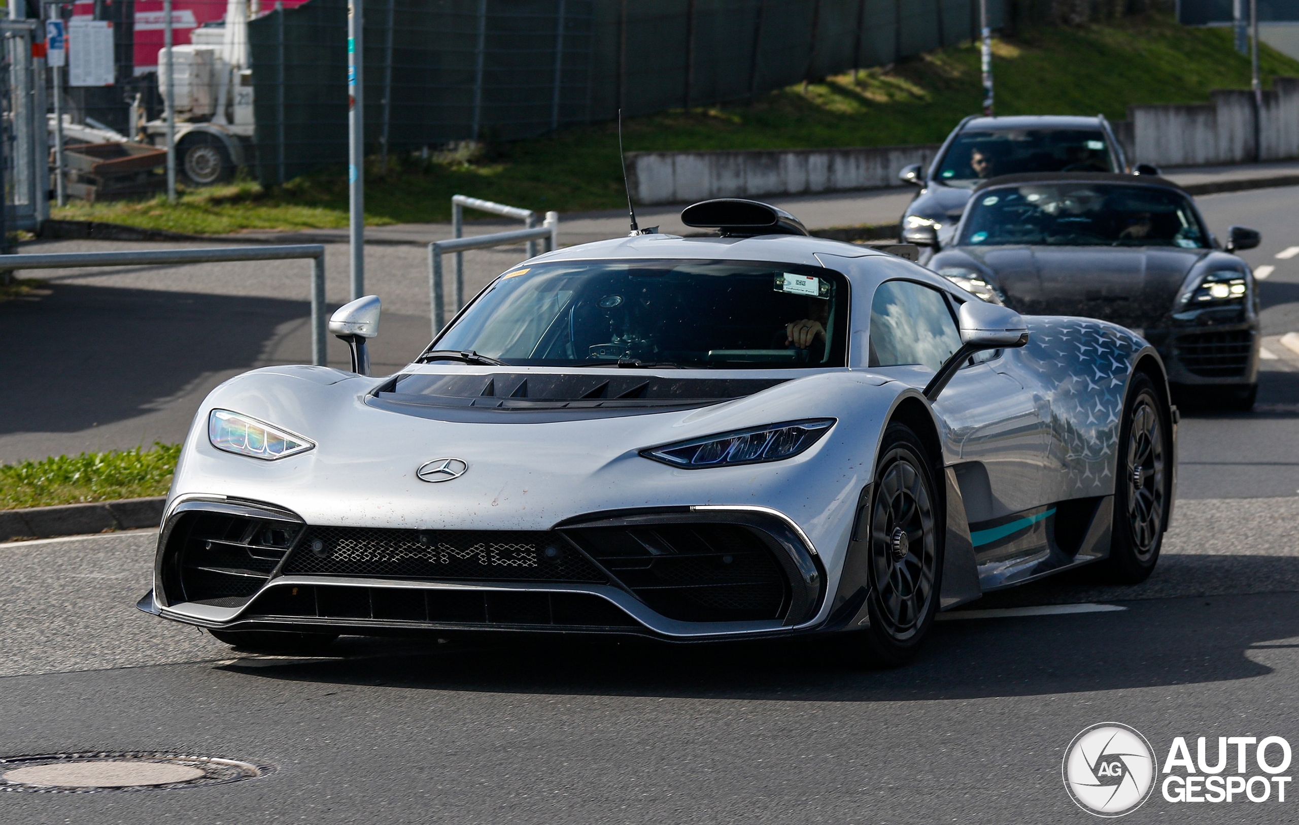 Bij uitblijven nieuwe exemplaren nog maar eens de Mercedes-AMG One testauto