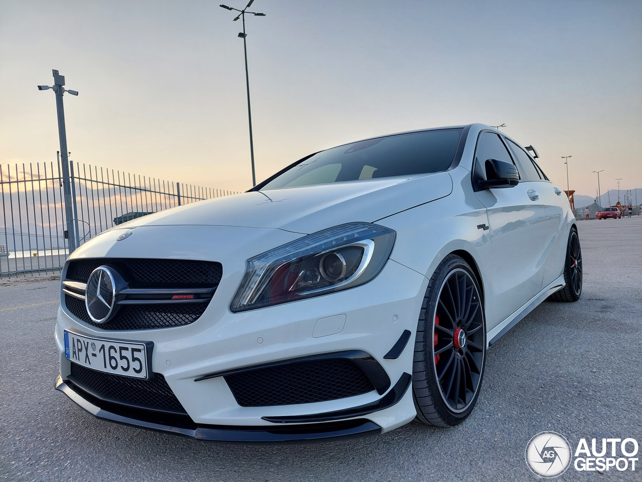 Mercedes-Benz A 45 AMG