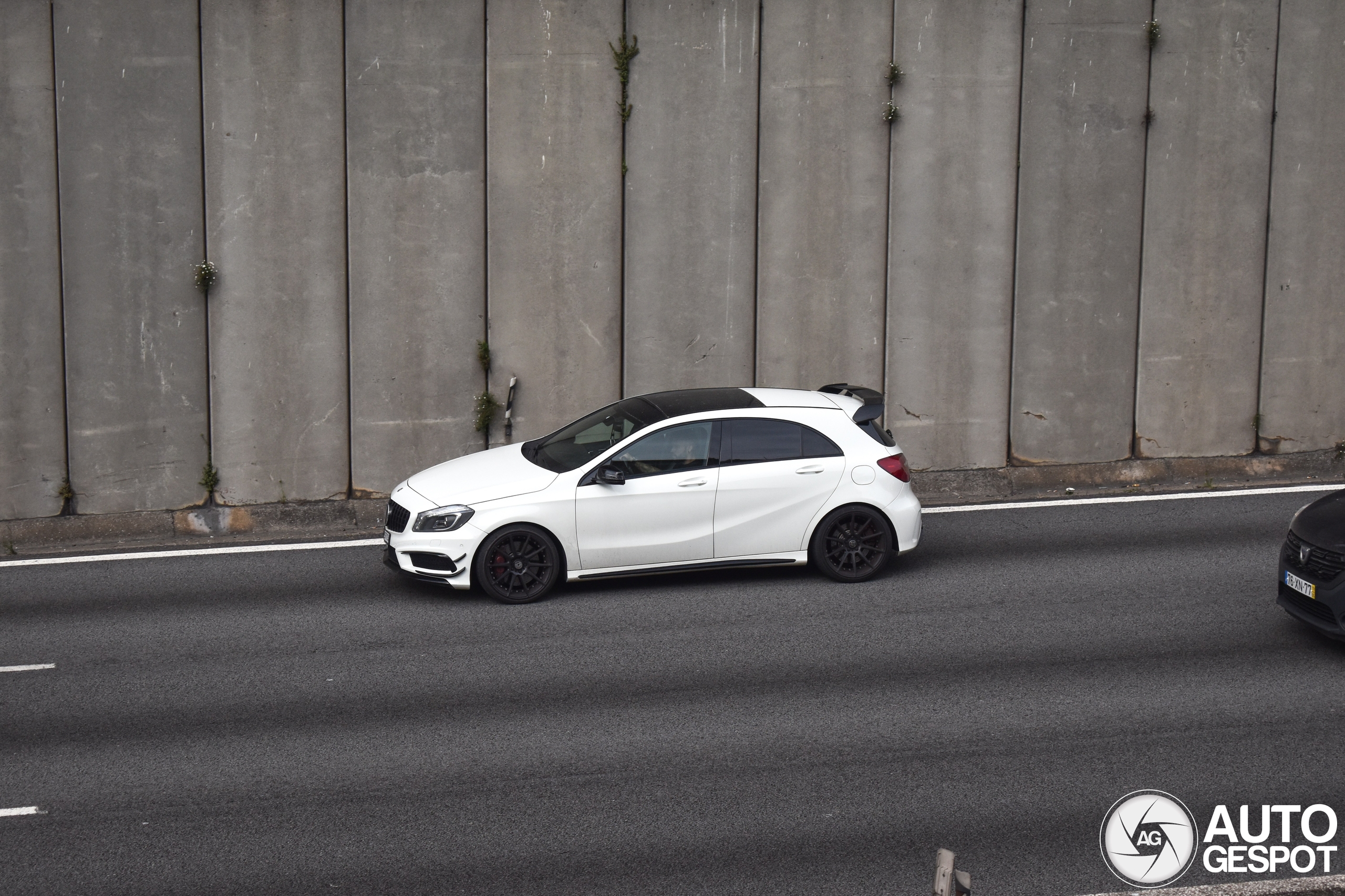 Mercedes-Benz A 45 AMG