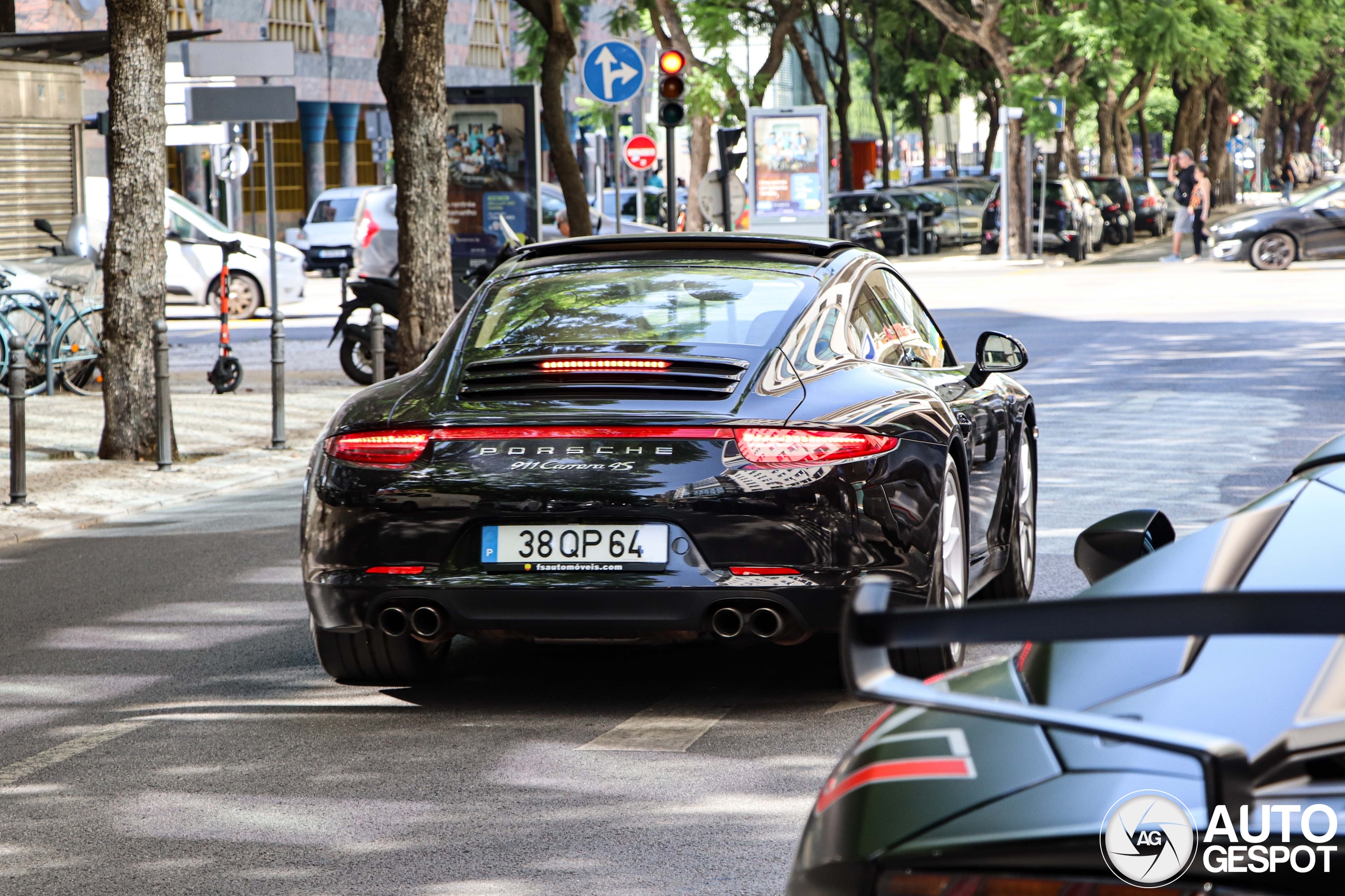 Porsche 991 Carrera 4S MkI