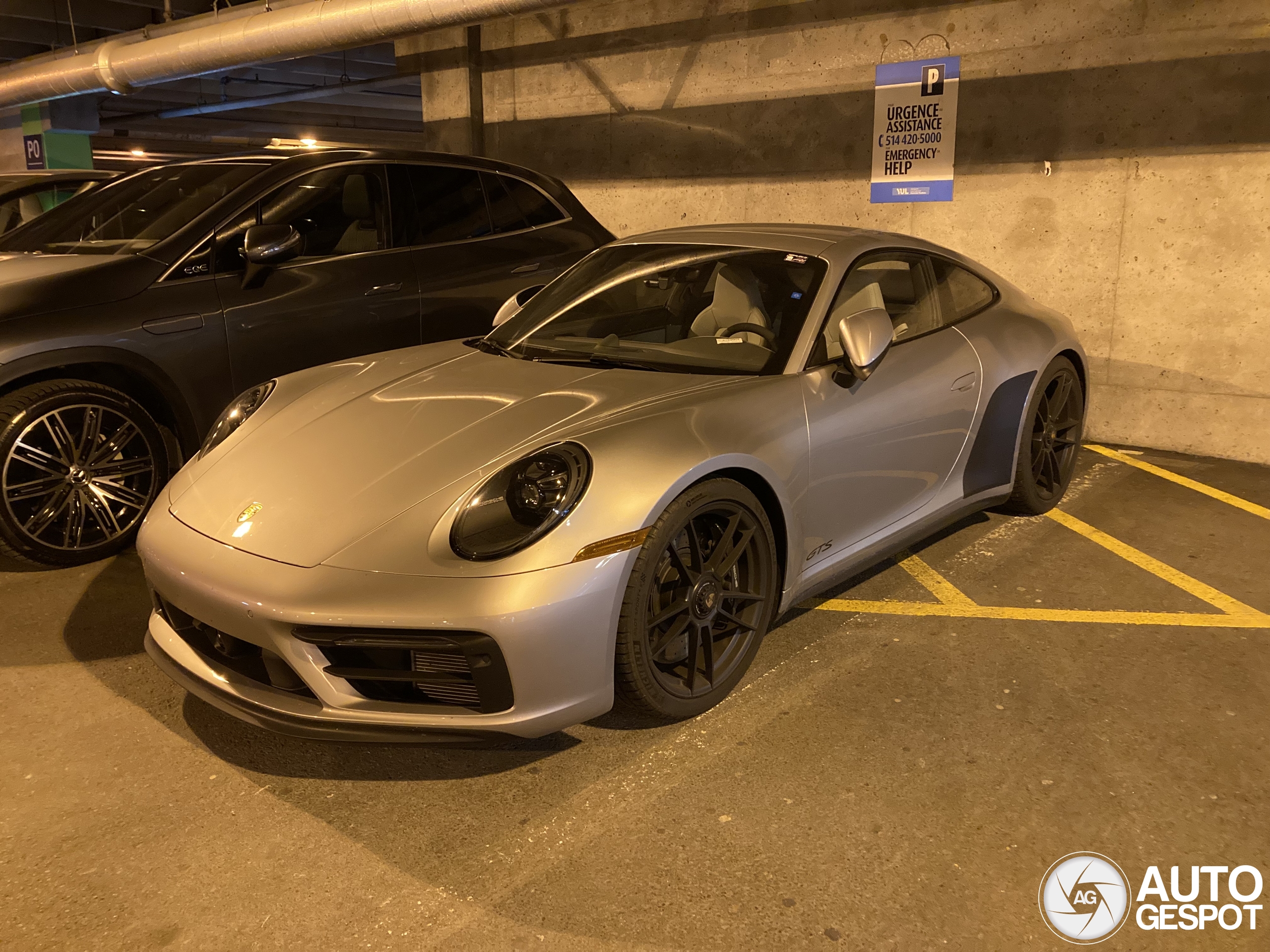 Porsche 992 Carrera GTS