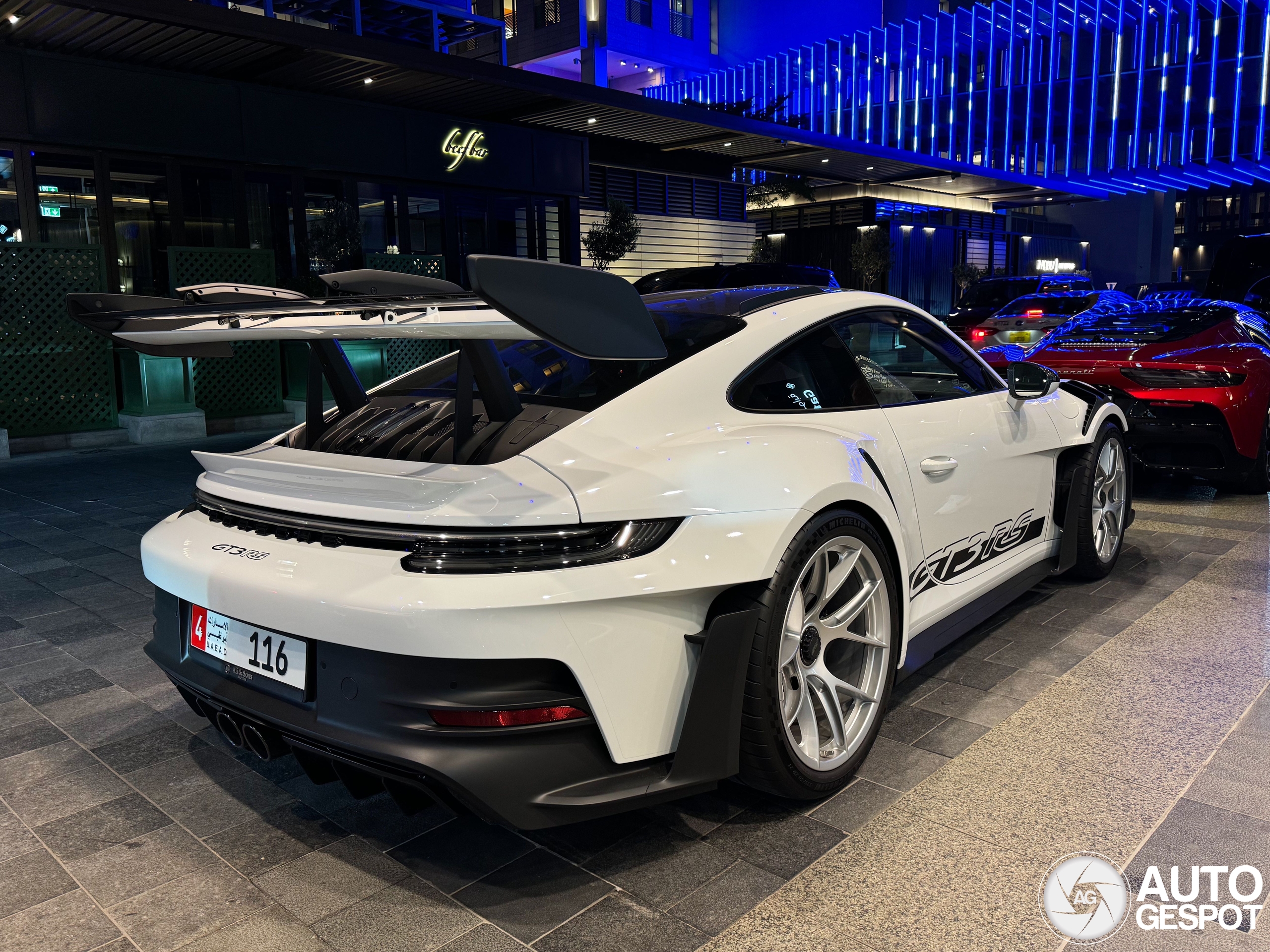 Porsche 992 GT3 RS Weissach Package