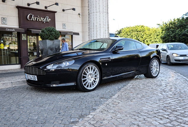 Aston Martin DB9