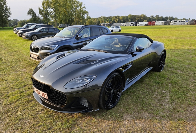 Aston Martin DBS Superleggera Volante