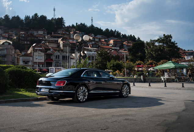 Bentley Flying Spur W12 2022 Mulliner