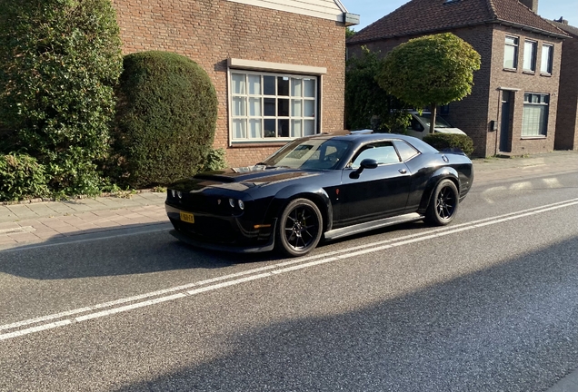 Dodge Challenger SRT Demon