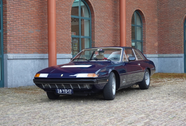 Ferrari 365 GT4 2+2