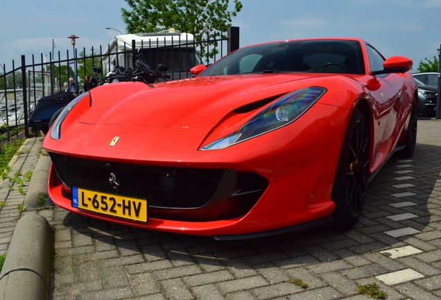 Ferrari 812 Superfast