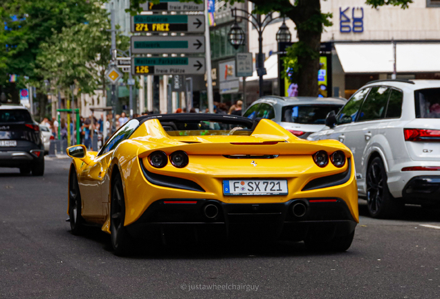 Ferrari F8 Spider