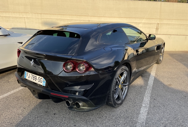 Ferrari GTC4Lusso