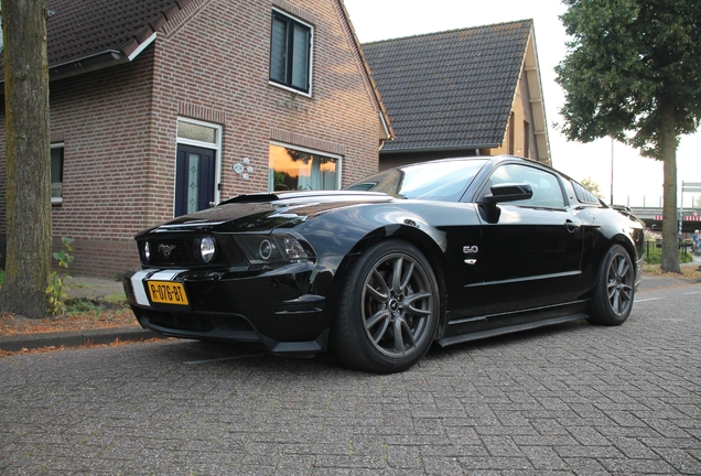 Ford Mustang GT 2011