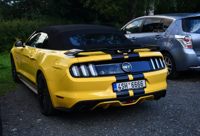 Ford Mustang GT Convertible 2015