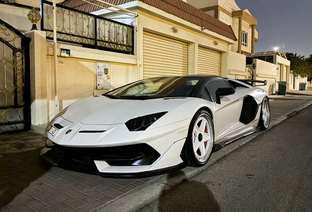 Lamborghini Aventador LP770-4 SVJ Roadster