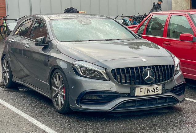 Mercedes-AMG A 45 W176 2015