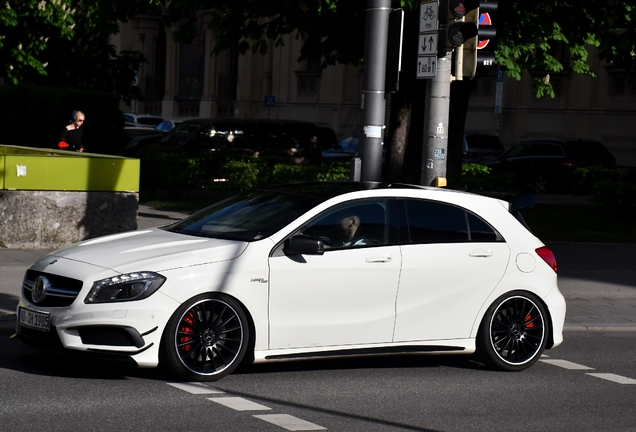 Mercedes-Benz A 45 AMG