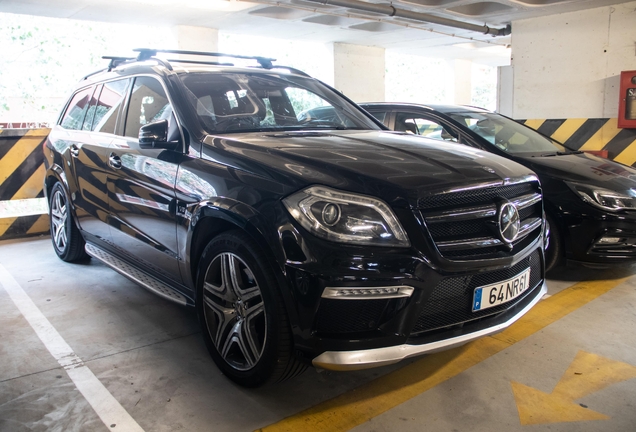 Mercedes-Benz GL 63 AMG X166