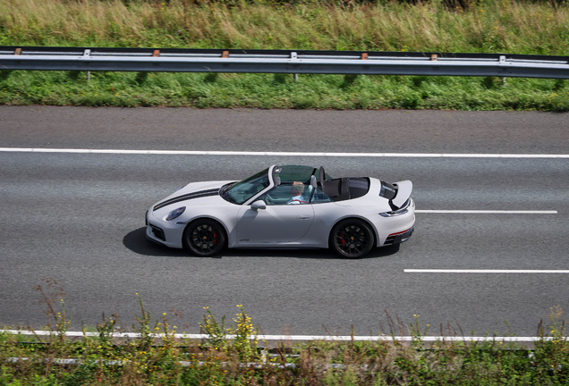 Porsche 992 Carrera GTS Cabriolet