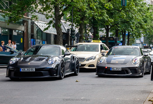 Porsche 992 GT3 RS Weissach Package