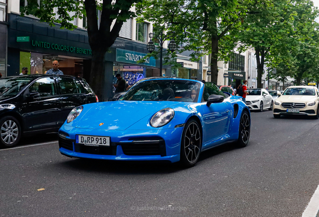 Porsche 992 Turbo S Cabriolet