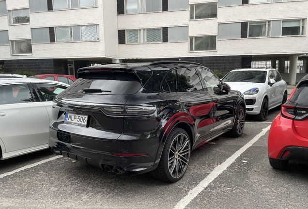 Porsche Cayenne Turbo S E-Hybrid