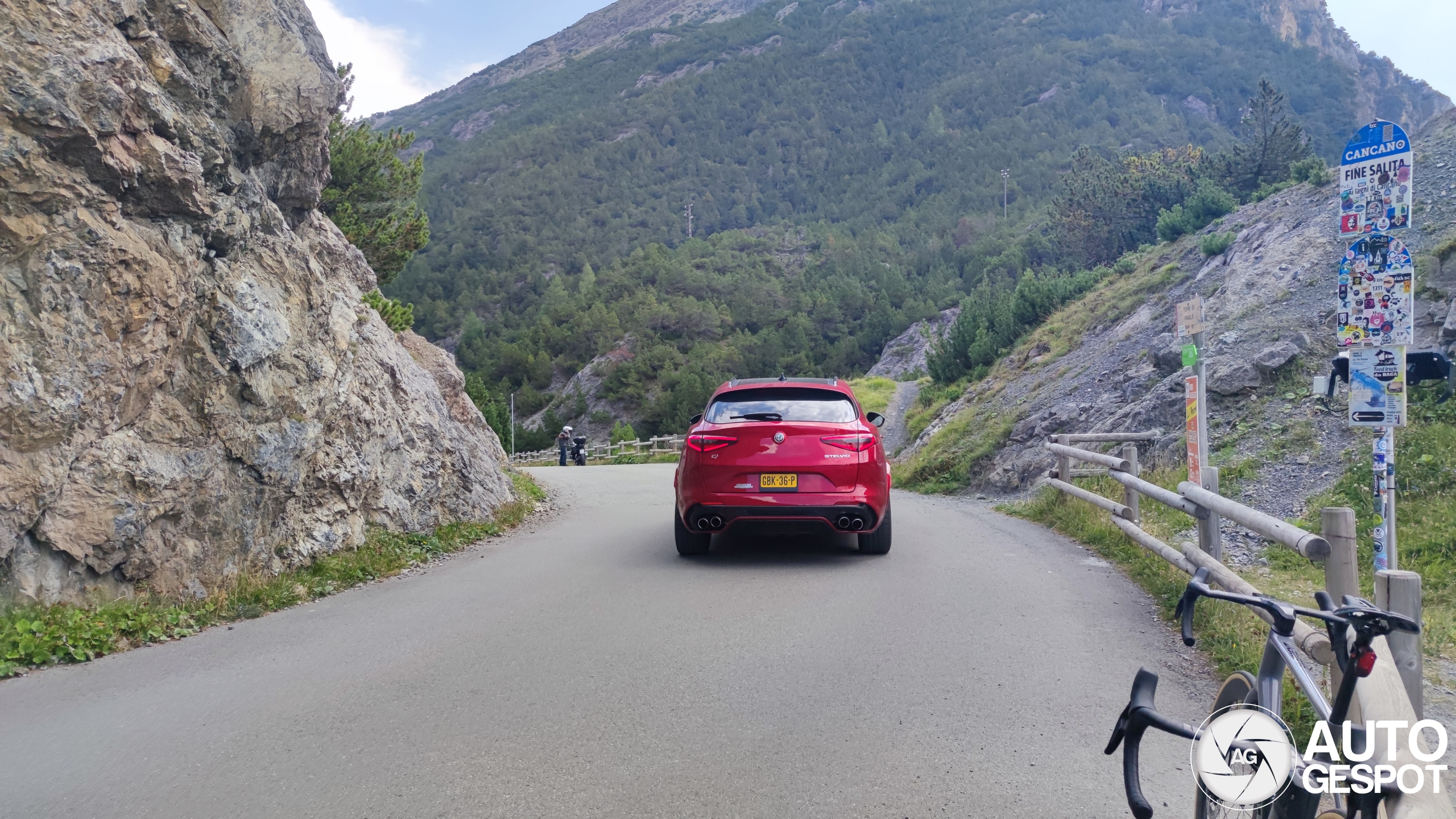 Alfa Romeo Stelvio op de mini Stelvio