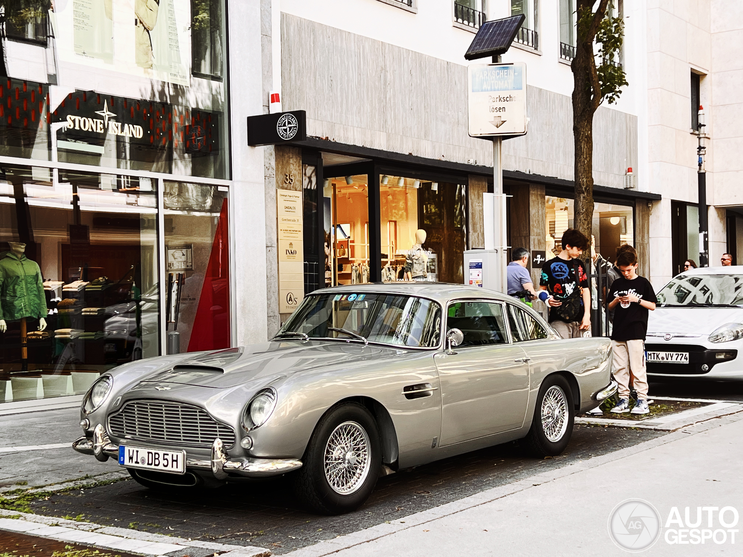 Aston Martin DB5