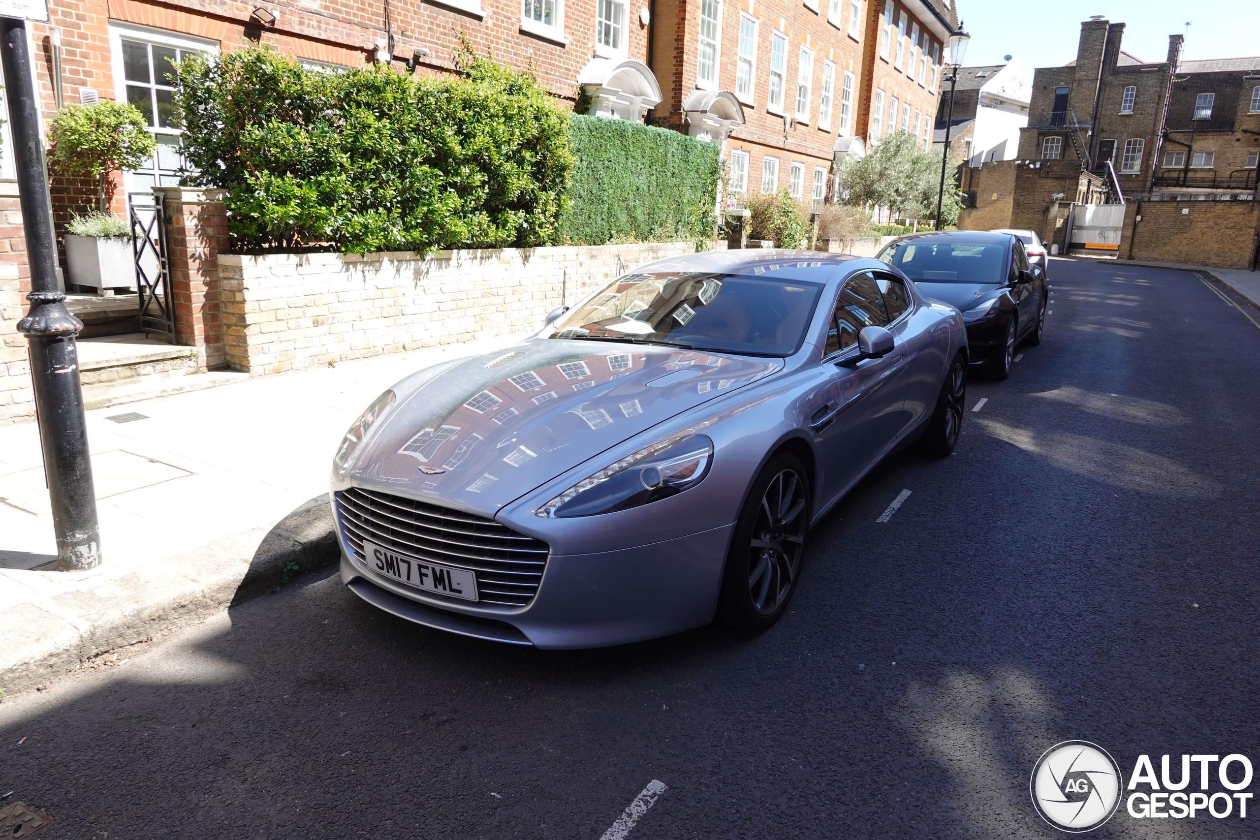 Aston Martin Rapide S