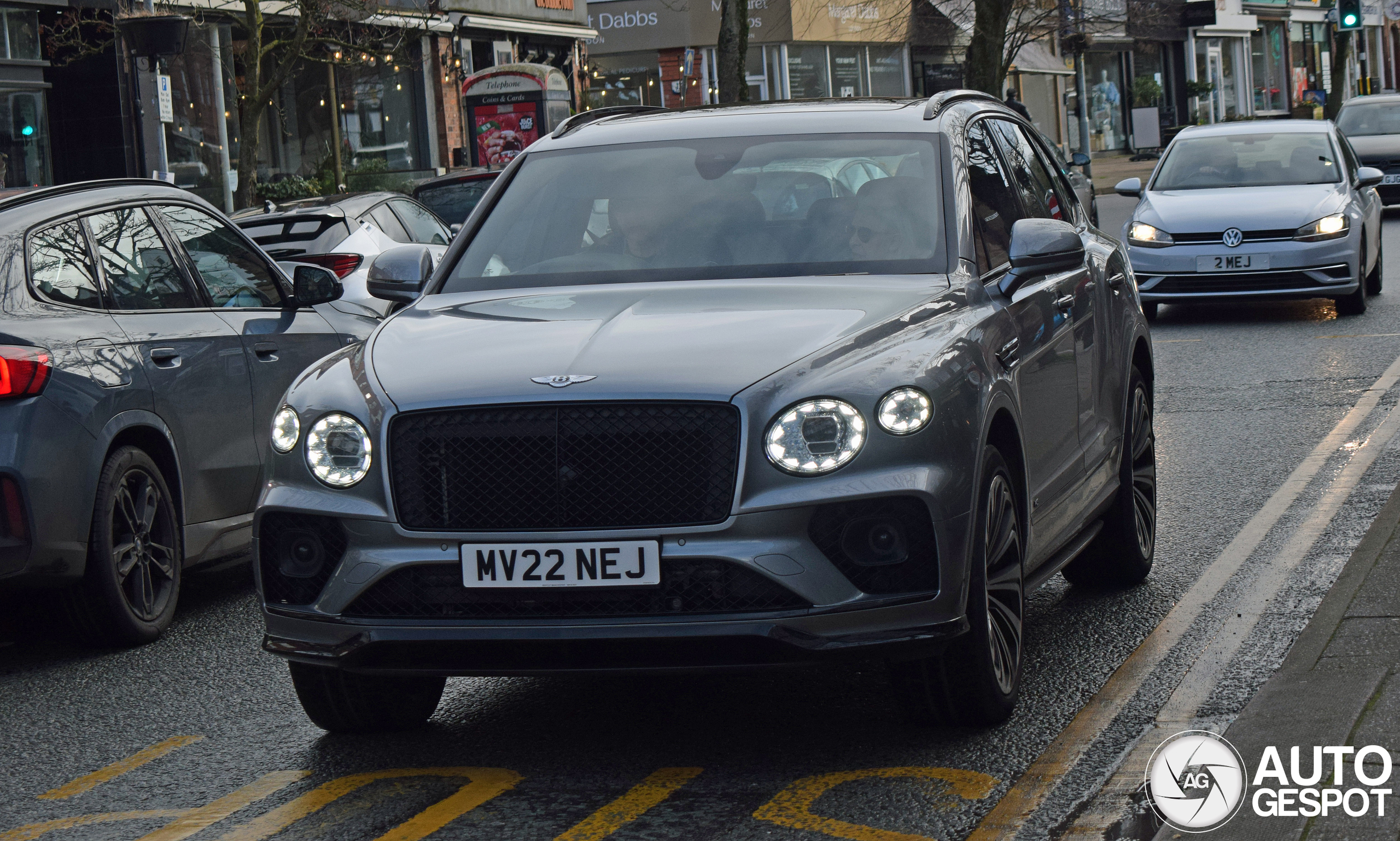 Bentley Bentayga V8 2021