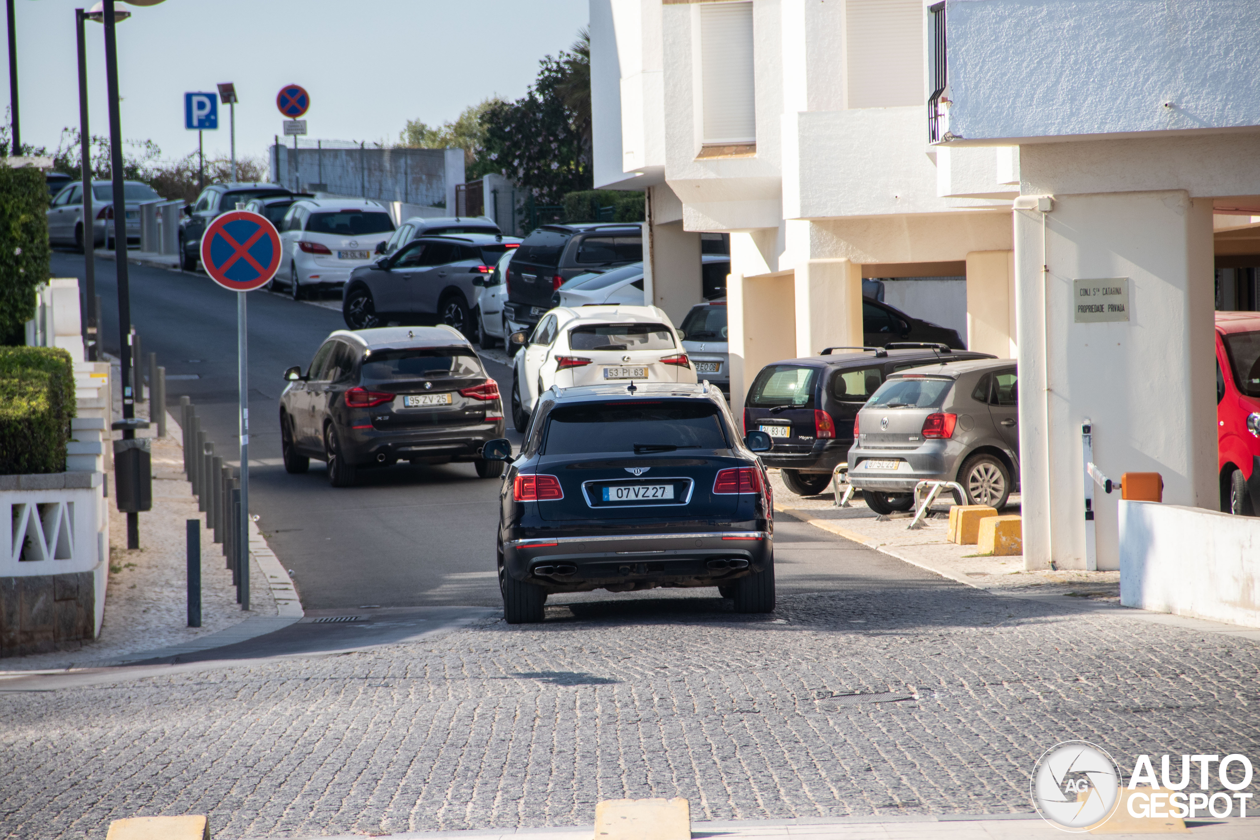 Bentley Bentayga V8