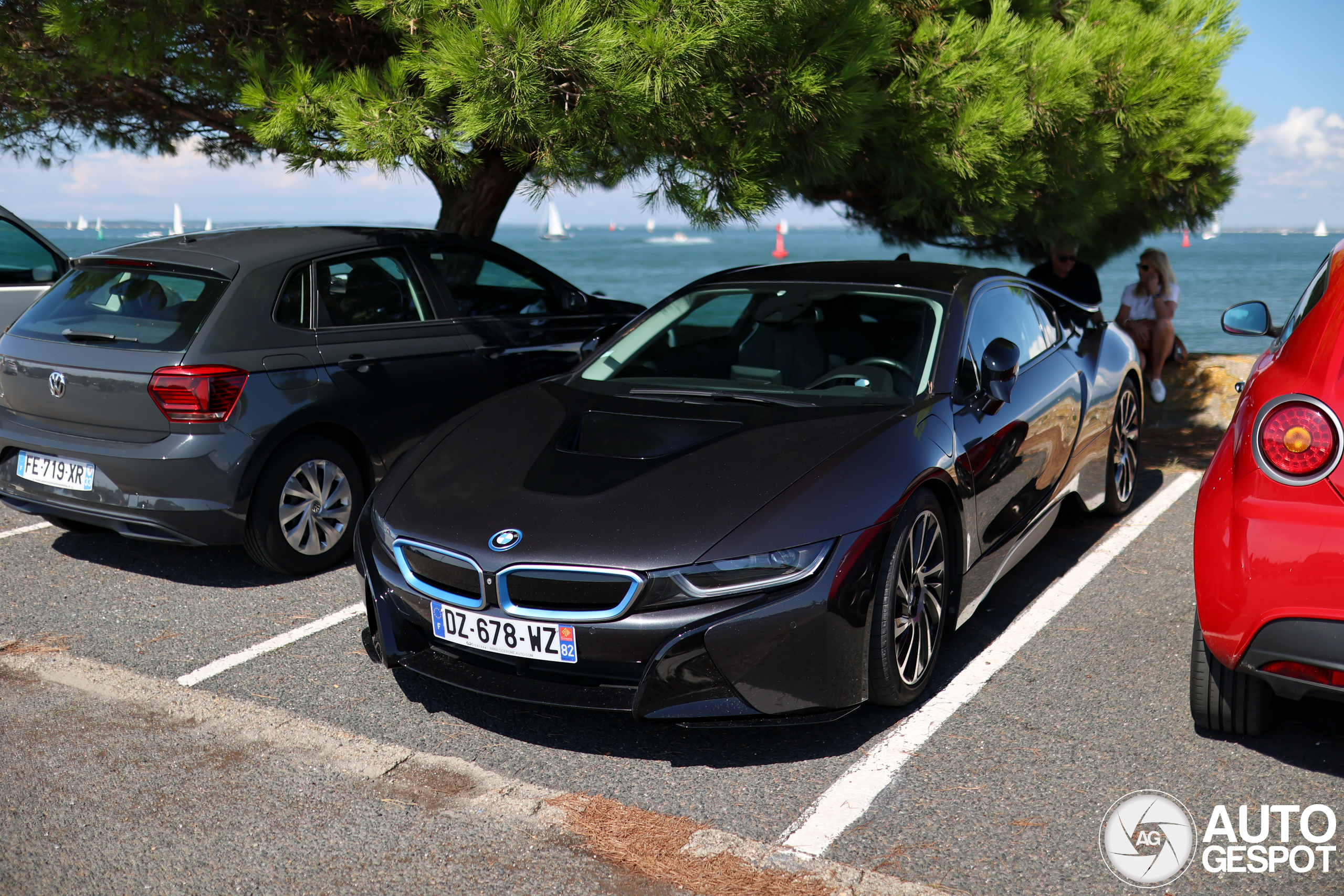 BMW i8